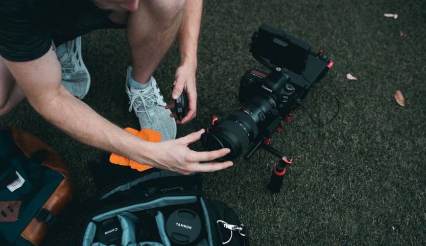 色彩心理学×动态美学，德城区产品视频拍摄公司唤醒感官冲击力